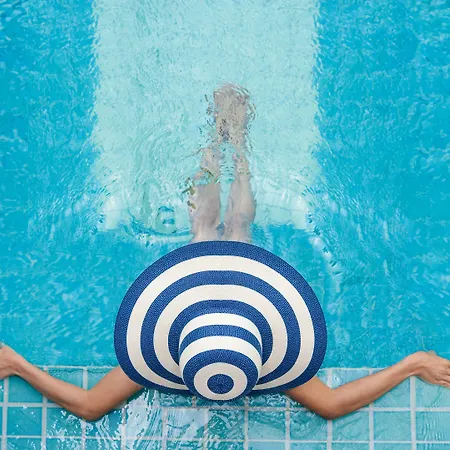 Thera Mare 4* Períssa