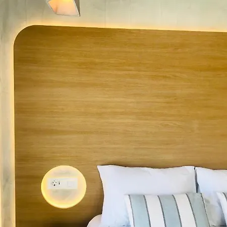 Szálloda Thera Mare 4*
