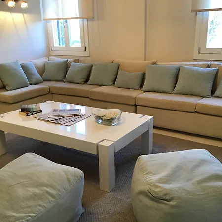 Szálloda Thera Mare