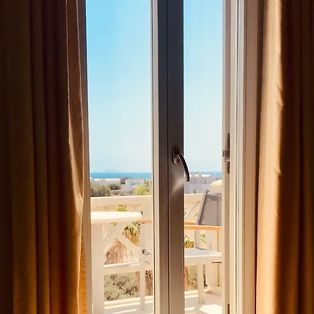 Thera Mare 4* Perissa (Santorini)