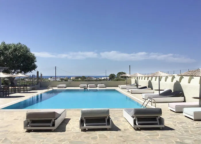 Ξενοδοχείο Thera Mare 4*