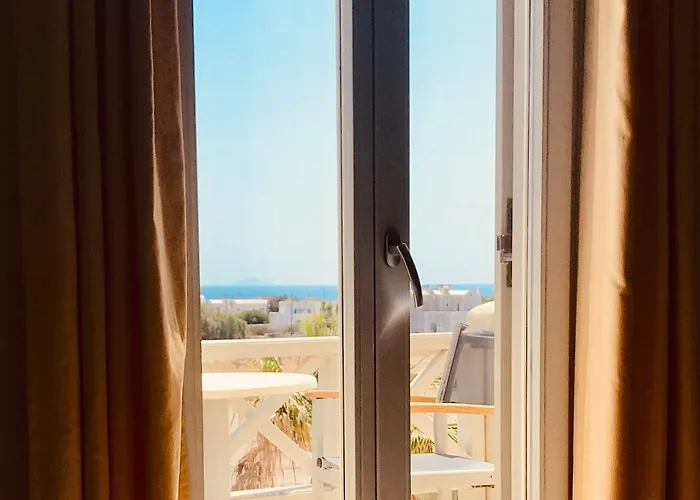 Thera Mare 4* Perissa (Santorini)