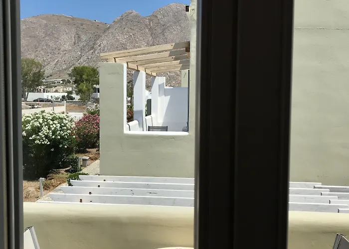 Thera Mare Ξενοδοχείο 4*