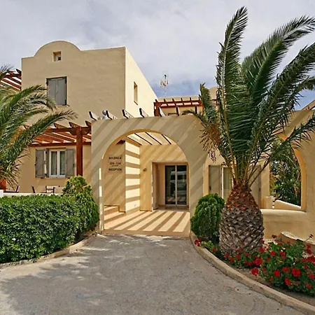 Thera Mare Ξενοδοχείο 4*