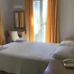 Hotel Thera Mare Perissa (Santorini)